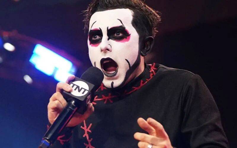 受伤WWE传奇女星大秀身材！CQ9电子游戏多米尼克意外(图4)