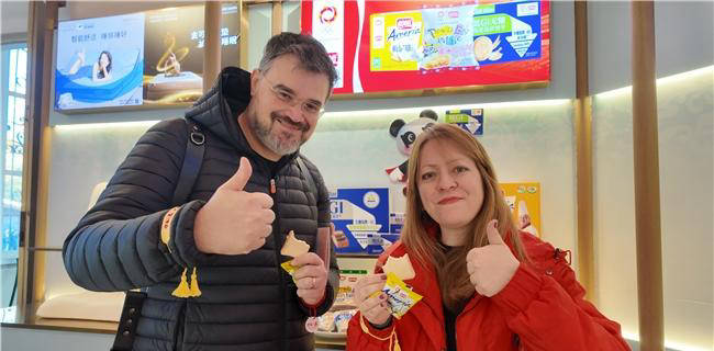 盼盼梅尼耶干蛋糕礼盒 臻享新春好礼CQ9电子游戏平台年货必备首选！(图3)